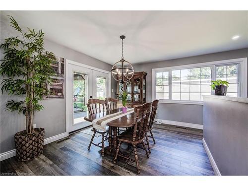 70 Stanley Street, Cambridge, ON - Indoor Photo Showing Dining Room