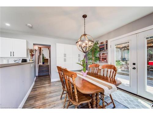 70 Stanley Street, Cambridge, ON - Indoor Photo Showing Dining Room