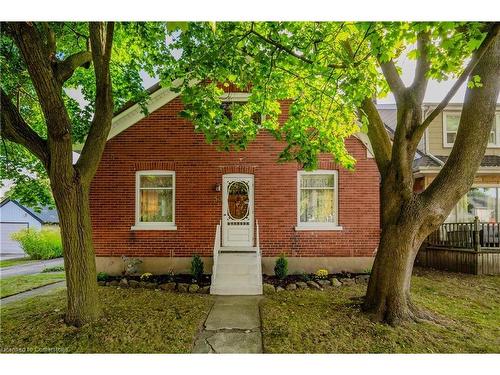 33 Henry Street, Cambridge, ON - Outdoor