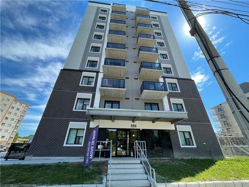 607-595 Strasburg Road, Kitchener, ON - Outdoor With Balcony With Facade