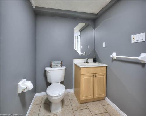 860 Guelph Street, Kitchener, ON - Indoor Photo Showing Bathroom