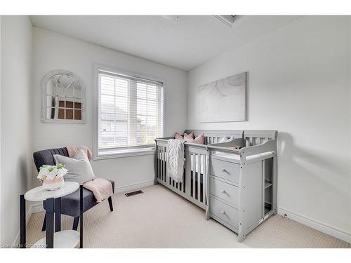 50-342 Mill Street, Kitchener, ON - Indoor Photo Showing Bedroom