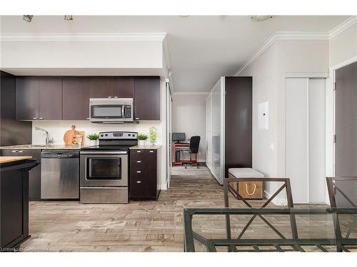 1913-103 The Queensway, Toronto, ON - Indoor Photo Showing Kitchen