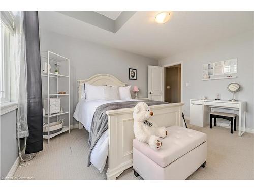 15 Doon Creek Street, Kitchener, ON - Indoor Photo Showing Bedroom