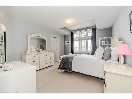 15 Doon Creek Street, Kitchener, ON - Indoor Photo Showing Bedroom