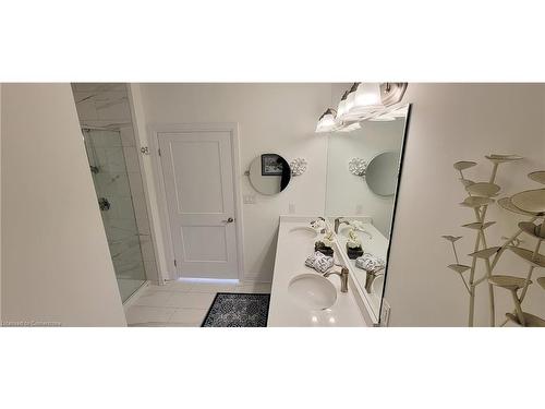 3-280 Tall Grass Crescent, Kitchener, ON - Indoor Photo Showing Bathroom