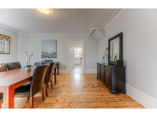 82 Bond Street, Cambridge, ON - Indoor Photo Showing Dining Room