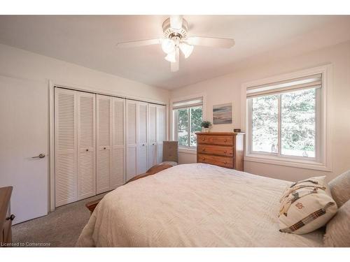 43 Kenmore Avenue, Cambridge, ON - Indoor Photo Showing Bedroom