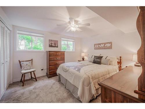 43 Kenmore Avenue, Cambridge, ON - Indoor Photo Showing Bedroom