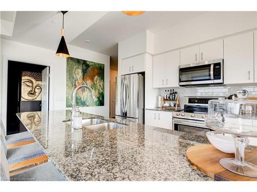 709-155 Caroline Street S, Waterloo, ON - Indoor Photo Showing Kitchen With Double Sink With Upgraded Kitchen