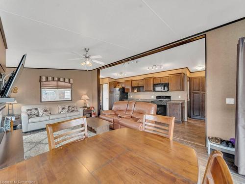 319-1501 Line 8 Road, Niagara-On-The-Lake, ON - Indoor