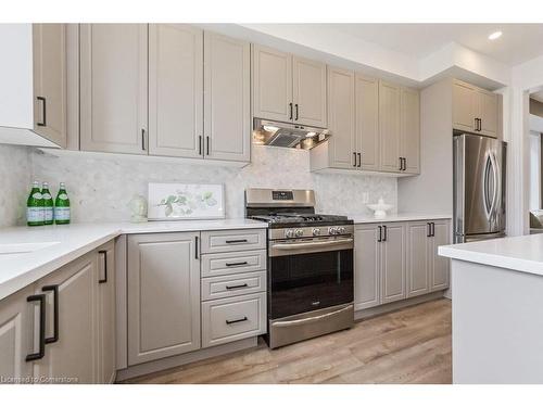 70 Harpin Way W, Fergus, ON - Indoor Photo Showing Kitchen With Upgraded Kitchen