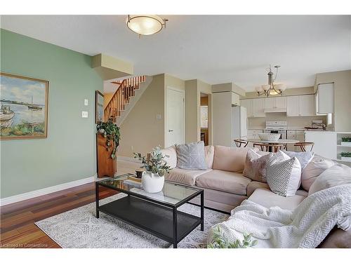 127 Rush Meadow Street, Kitchener, ON - Indoor Photo Showing Living Room