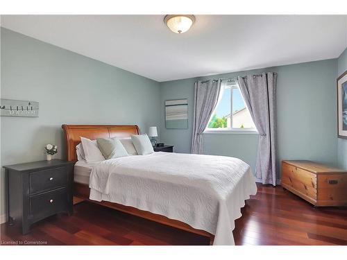 127 Rush Meadow Street, Kitchener, ON - Indoor Photo Showing Bedroom