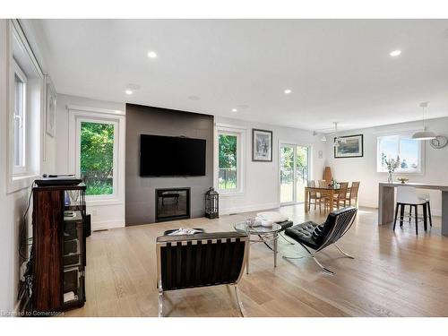 2208 Red Thorne Avenue, London, ON - Indoor Photo Showing Living Room With Fireplace