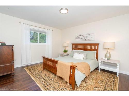 10 Wilkins Drive, Kitchener, ON - Indoor Photo Showing Bedroom