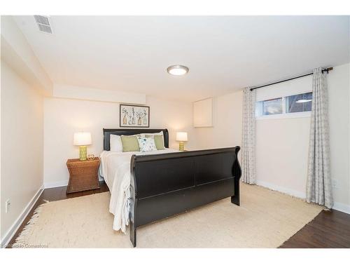 10 Wilkins Drive, Kitchener, ON - Indoor Photo Showing Bedroom