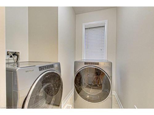 109 Huntingford Trail, Woodstock, ON - Indoor Photo Showing Laundry Room