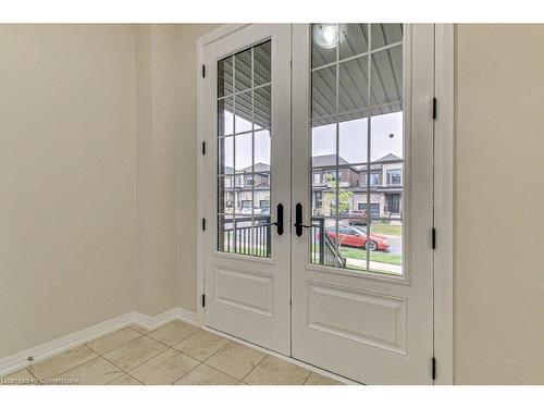 109 Huntingford Trail, Woodstock, ON - Indoor Photo Showing Other Room