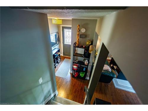 16 Hungerford Road, Cambridge, ON - Indoor Photo Showing Other Room