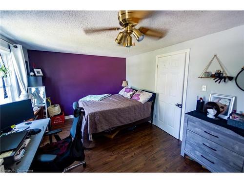 16 Hungerford Road, Cambridge, ON - Indoor Photo Showing Bedroom