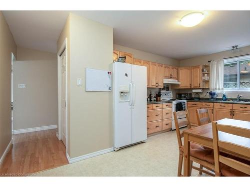 69 Glen Park Crescent, Kitchener, ON - Indoor Photo Showing Kitchen