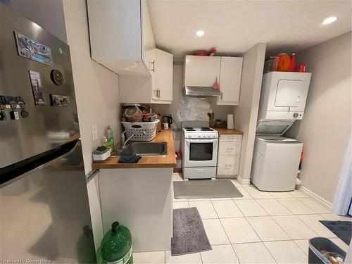 B-256 Tall Grass Crescent, Kitchener, ON - Indoor Photo Showing Laundry Room