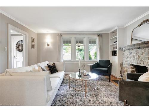 58 Churchill Drive, Cambridge, ON - Indoor Photo Showing Living Room With Fireplace