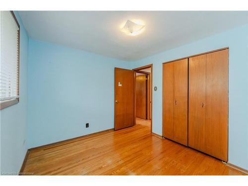 10 Wayne Drive, Kitchener, ON - Indoor Photo Showing Other Room