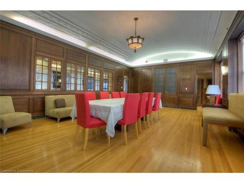 306-404 King Street W, Kitchener, ON - Indoor Photo Showing Dining Room