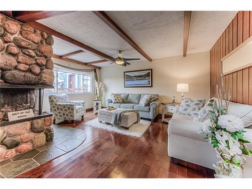 40 Mill Creek Road, Cambridge, ON - Indoor Photo Showing Living Room With Fireplace