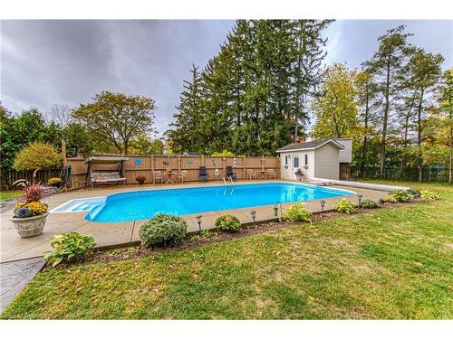 40 Mill Creek Road, Cambridge, ON - Outdoor With In Ground Pool With Backyard