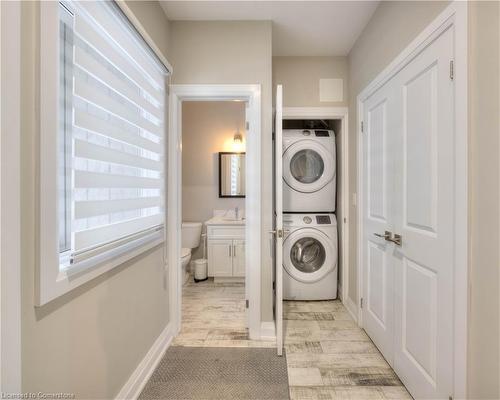 121-25 Concession Street, Cambridge, ON - Indoor Photo Showing Laundry Room