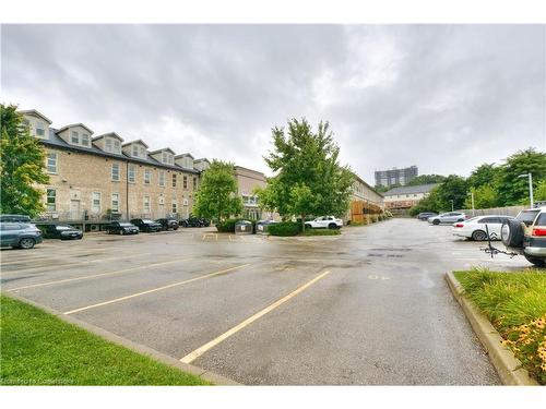 121-25 Concession Street, Cambridge, ON - Outdoor