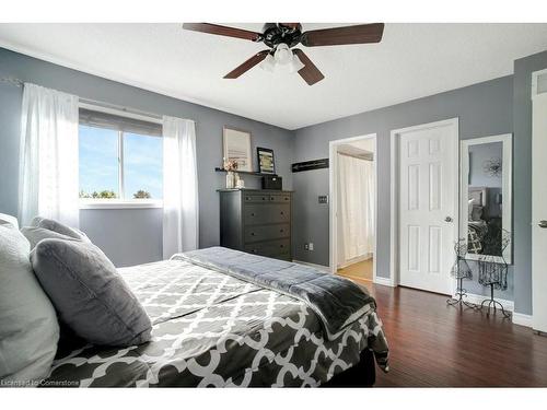 71 Flockhart Road, Cambridge, ON - Indoor Photo Showing Bedroom