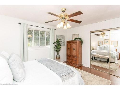 87 Uplands Drive, Kitchener, ON - Indoor Photo Showing Bedroom