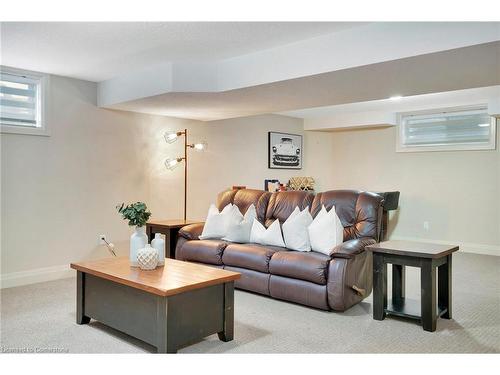 326 Thomas Slee Drive, Kitchener, ON - Indoor Photo Showing Other Room