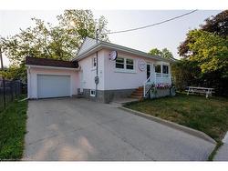 7 Peppler Street  Waterloo, ON N2J 3C2