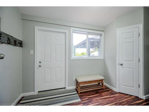 223 Lancaster Street W, Kitchener, ON - Indoor