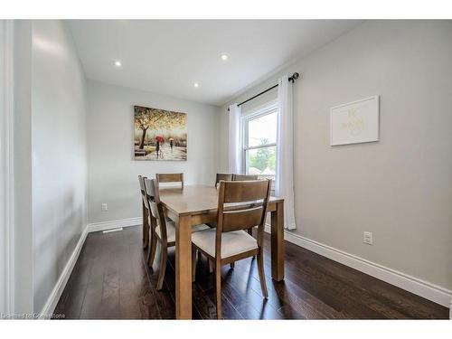 223 Lancaster Street W, Kitchener, ON - Indoor Photo Showing Dining Room