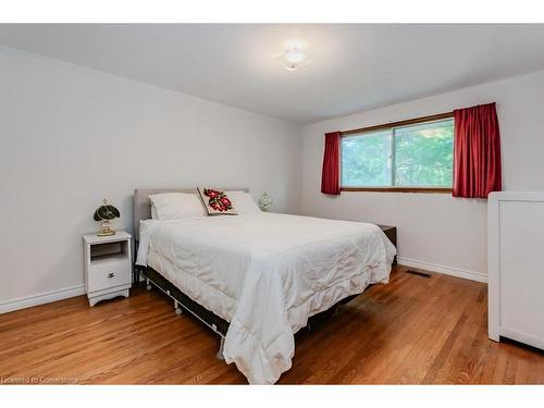 187 Overlea Drive, Kitchener, ON - Indoor Photo Showing Bedroom