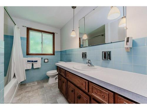 187 Overlea Drive, Kitchener, ON - Indoor Photo Showing Bathroom