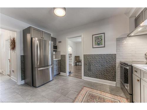 82 Dunham Avenue, Kitchener, ON - Indoor Photo Showing Kitchen