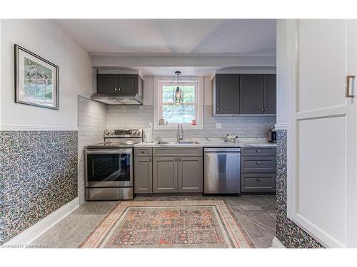 82 Dunham Avenue, Kitchener, ON - Indoor Photo Showing Kitchen