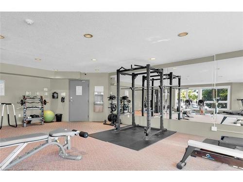 318-15 Jacksway Crescent, London, ON - Indoor Photo Showing Gym Room