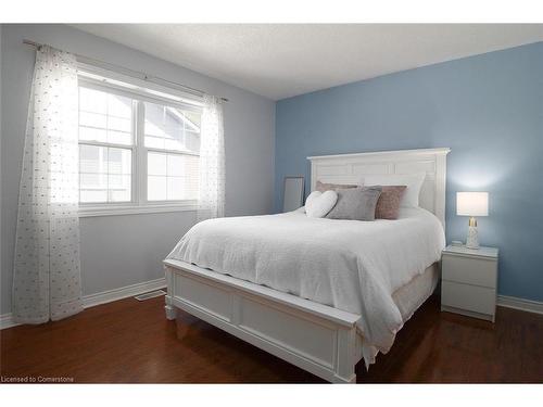 116 Darren Crescent, Cambridge, ON - Indoor Photo Showing Bedroom