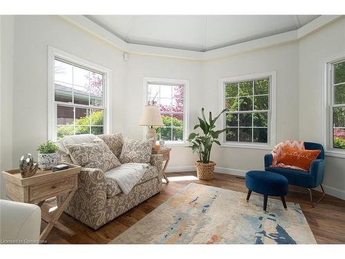 116 Darren Crescent, Cambridge, ON - Indoor Photo Showing Living Room