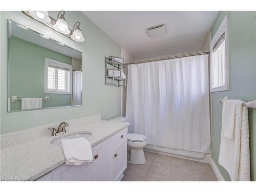 112 Sofron Drive, Cambridge, ON - Indoor Photo Showing Bathroom