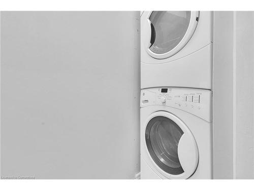 543 Glen Forrest Boulevard, Waterloo, ON - Indoor Photo Showing Laundry Room