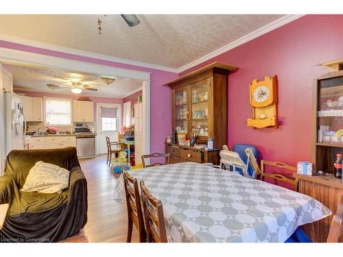 410 Queen Street S, Palmerston, ON - Indoor Photo Showing Dining Room